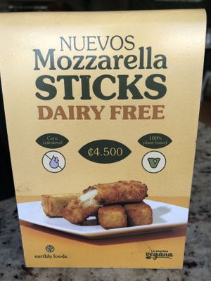 Yum!! Th ey didn’t even need a dipping sauce  at La Esquina Vegana in Heredia