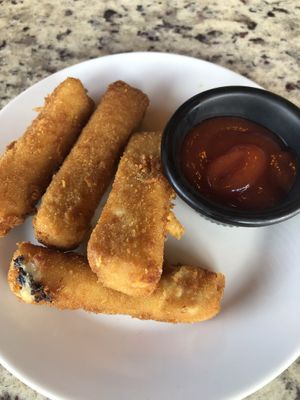 Rico  at La Esquina Vegana in Heredia