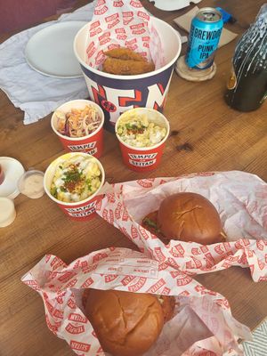 Family Bucket, Mac n Cheese, Slaw and Spicy Burger at Temple of Seitan - Hackney in East London