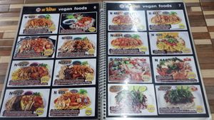 Menu 5 and 6 at Jai Mai Jumjay in Chiang Mai