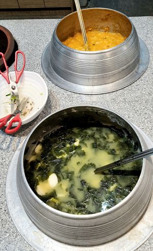 Seaweed rice cake soup 미역떡국 & pumpkin porridge 호박죽 #Veganuary at Sujata 수자타 in Gwangju