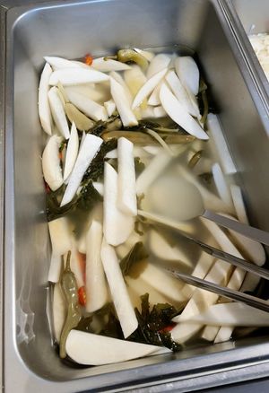 radish water kimchi 동치미  #Veganuary at Sujata 수자타 in Gwangju