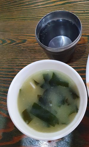Seaweed soup with rice cake at Sujata 수자타 in Gwangju