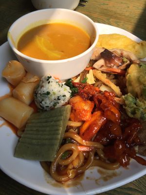 Vegan foooood-ft curry, tteok, etc  at Sujata 수자타 in Gwangju