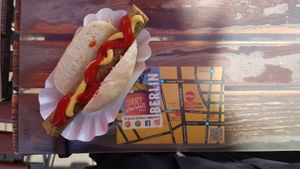 Vegan BRATWURST at Curry at the Wall - Food Stand in Berlin