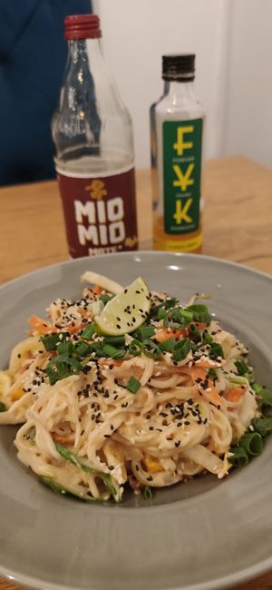 Orzechowe noodle at Faloviec Kuchnia Roślinna in Gdansk