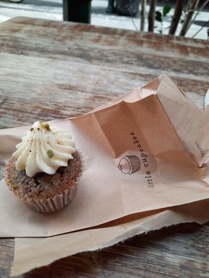 Blueberry pistachio cupcake at Little Cupcakes in Melbourne