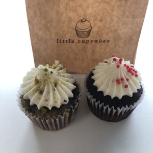 Vegan cupcakes at Little Cupcakes in Melbourne