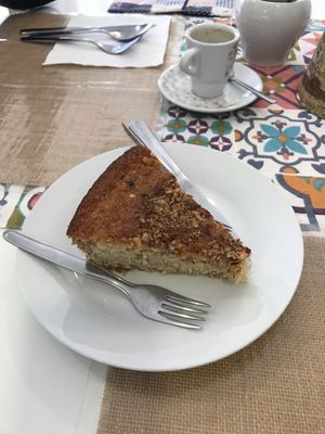 Dessert cake at Casa do Jardim in Terceira