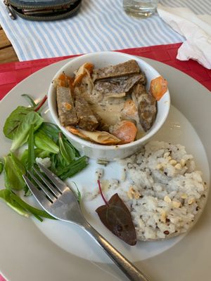 Seitan stroganoff  at Casa do Jardim in Terceira