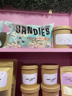 They sell v marshmallows   at Frambuesa Pastelería Vegan in Bogota