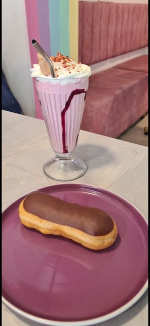 noms at Frambuesa Pastelería Vegan in Bogota