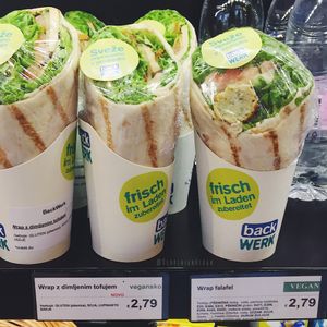 Vegan wraps

Picture taken from: https://www.facebook.com/slovenianvegan/ at backWERK in Ljubljana