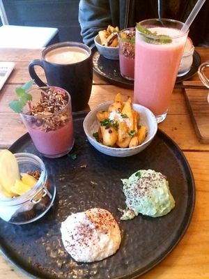 vegan brunch at Hope Organic in Copenhagen