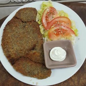 Filete empanado de seitan at La Pascuala in Madrid