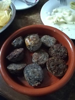 Ración de morcilla vegana at La Pascuala in Madrid
