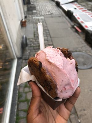 Strawberry ice cream cookie sandwich  at Nicecream - Enghave in Copenhagen