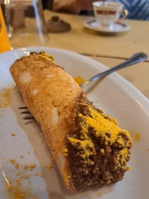 Cannolo vegano at Zenzero in Siracusa