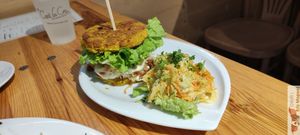 Indian burger at Cuit Lu Cru in Colmar