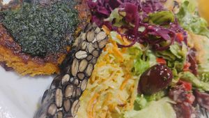 Salade la Belle verte at Cuit Lu Cru in Colmar