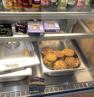 Fresh & prepackaged vegan options   at Cuit Lu Cru in Colmar