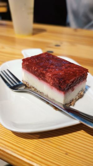 Raspberry cheesecake at Cuit Lu Cru in Colmar