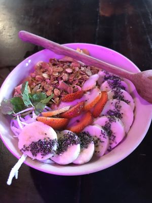 Strawberry & banana smoothie bowl  at Rosie's Cafe in Hoi An