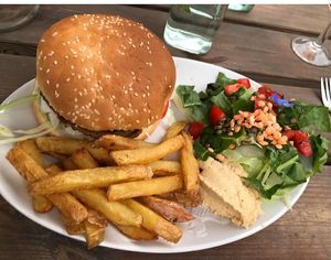 Big V Deluxe at Big V Sanctuary in Chateauponsac