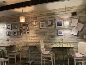 Cute vibes with wifi at Makers Kahvila in Helsinki