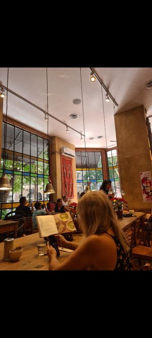 interior at Le Pain Quotidien - Posadas in Buenos Aires