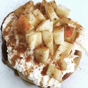 Apple CInnamon! at Cinnaholic - Mission Valley in San Diego
