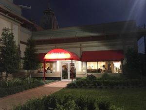 Open for supper every evening at Govinda's in Houston