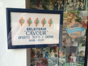 Sign at Gelateria Cavour in Pordenone