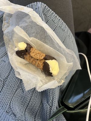 vegan cannoli   at Jennifer Lee's Gourmet Bakery in Boston
