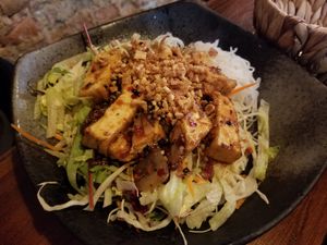 Rice noodles with tofu at Chay Umi in Berlin