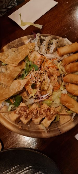 Starters plate 1 at Chay Umi in Berlin