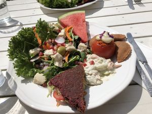 “Bomber ouch granater”  at Mandel & Malla in Kivik