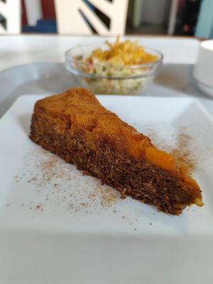 Dessert made of nuts and fruits at Vegeethouse in Jicin