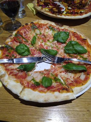 Another vegan pizza with cheese. :) at Amrita Cafe & Pizza Restaurant in Viljandi