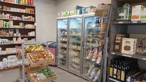Refrigerated section at vlinder.bio in Solothurn