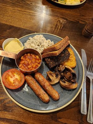 Delicious mushrooms with Vegan Sausages and Vegan black pudding at The Borough Pub in Lancaster
