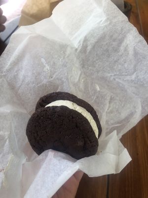 Ice cream sandwich  at Mango y Chile in Bacalar