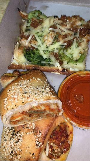 Yum  at That Pizza Place in Levittown