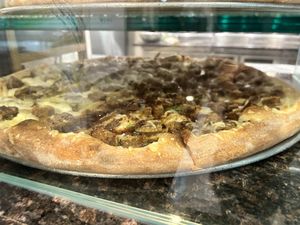 Vegan specialty pie  at That Pizza Place in Levittown