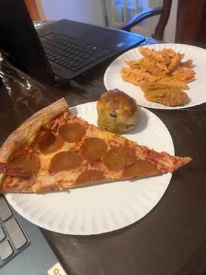 Pepperoni 🍕 and garlic knot  at That Pizza Place in Levittown