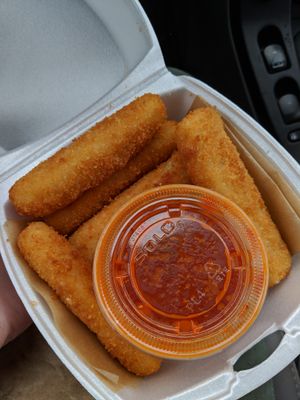 Vegan Mozzarella Sticks at That Pizza Place in Levittown