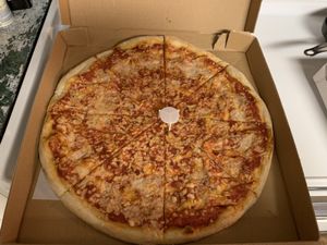 Vegan cheese pizza  at That Pizza Place in Levittown