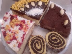 RAW cakes  at Veg Art Natural Food in La Palma