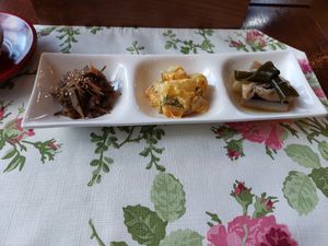 Appetizers at Flowerish in Nara