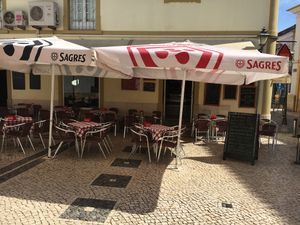 Outside less busy in late afternoon  at Ateliê 47 in Silves